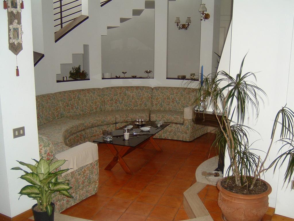 B&B Villa Napoli Battipaglia Exteriör bild